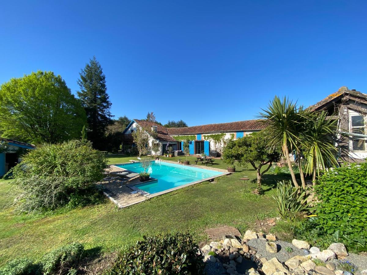 Domaine Du Tafiart Bed & Breakfast Sarron Exterior foto
